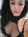 大胸性感黑丝骚姐姐